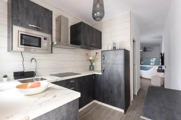 Apartamento Suit Centro Historico De Малага Екстериор снимка