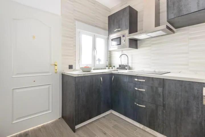 Apartamento Suit Centro Historico De Малага Екстериор снимка